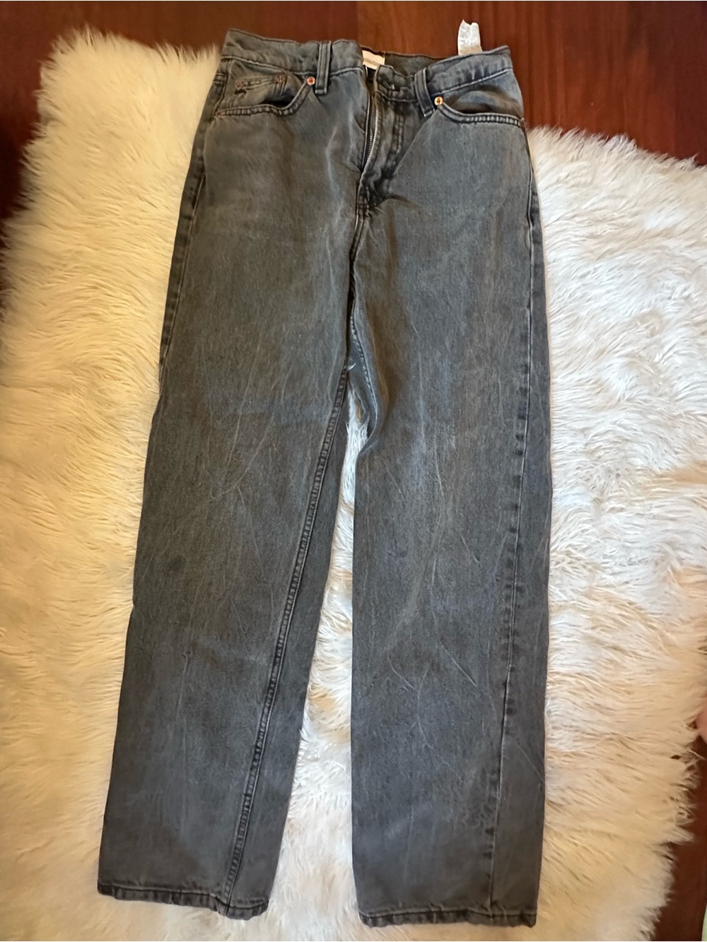 Zara Women's Straight-Leg Jeans in Washed Gray